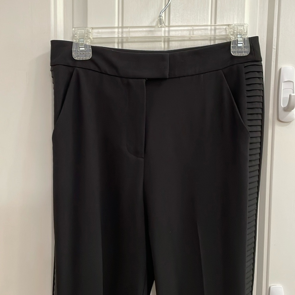 🖤GUESS MARCIANO black pants with side ribbing.  S